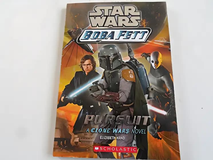 Book cover of 'Pursuit (Star Wars: Boba Fett, Book 6)'