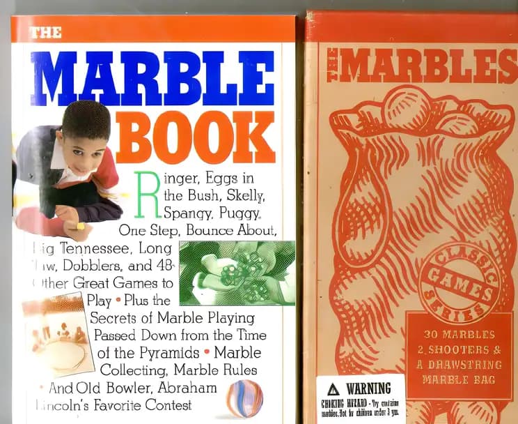 Book cover of 'The Marble Book ( Includes Marbles Classic Games)'